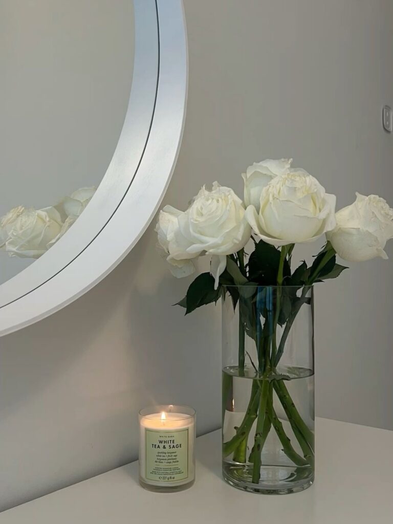 Instagram post from sarakka_beauty. This post is in position 2.